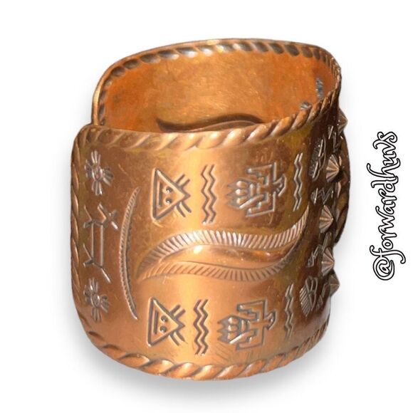 Hand Crafted Copper Native Style Etched Cuff Bracelet - Picture 6 of 11